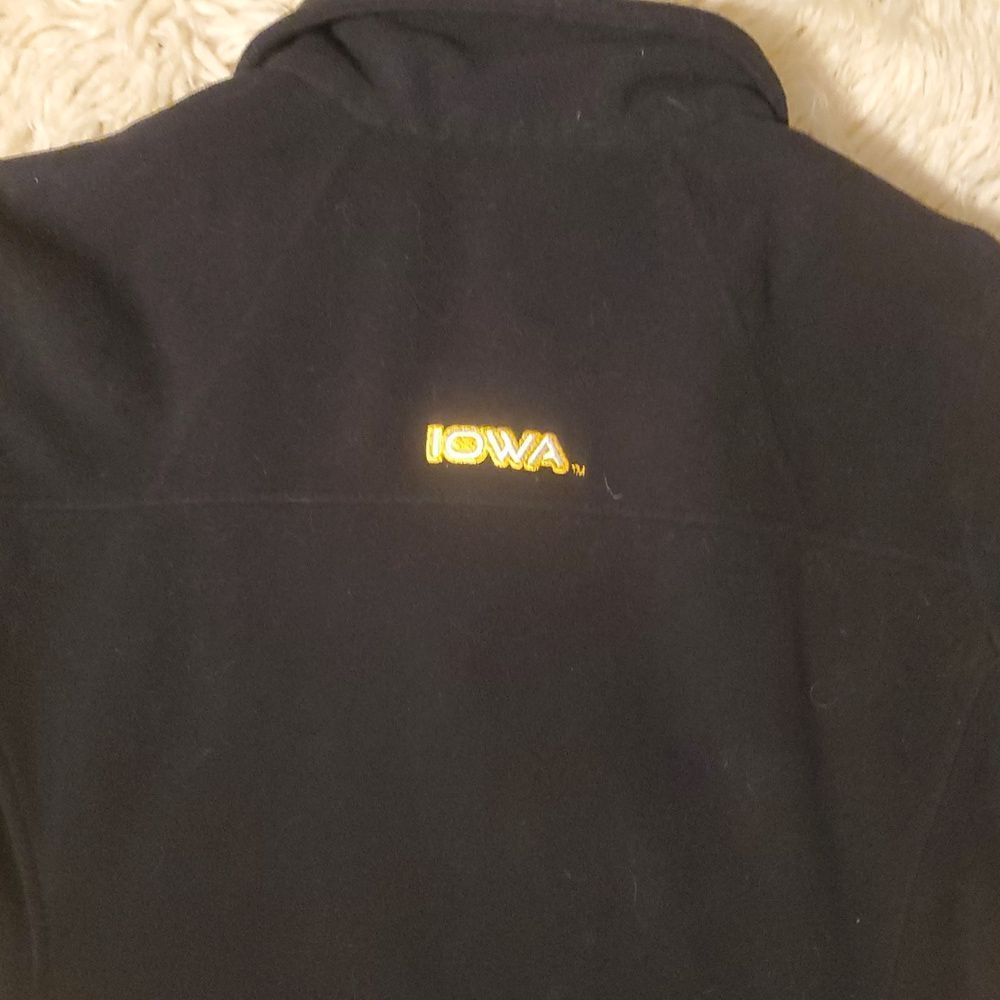 Columbia Iowa Hawkeyes black fleece full-zip jacket - Picture 6 of 6